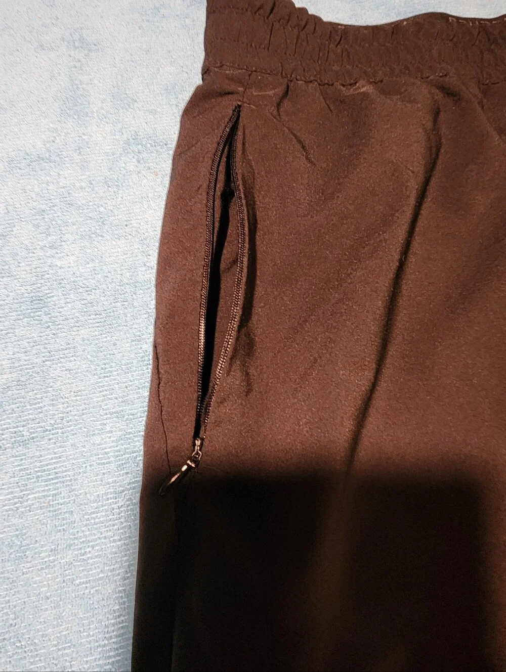 Spyder Men's Dark Brown Athletic Shorts with Zip Pockets